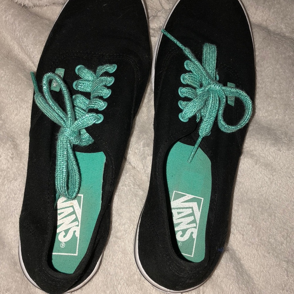 CUTE VANS